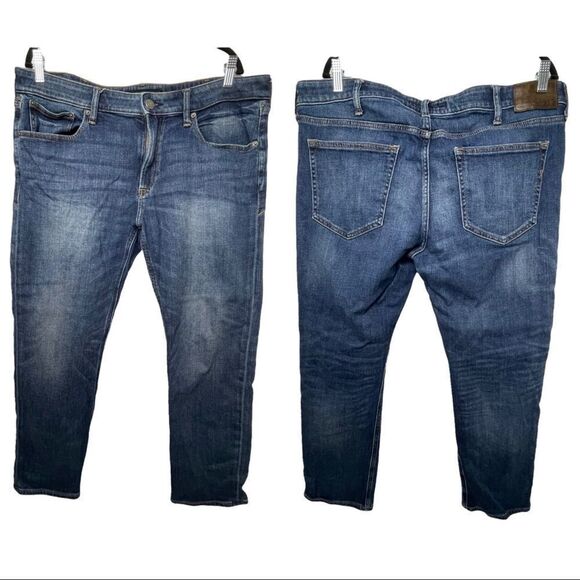 Express Other - Express Stretch Soft Cotton Blend Slim Straight Blue medium Wash Jeans 38 x 30